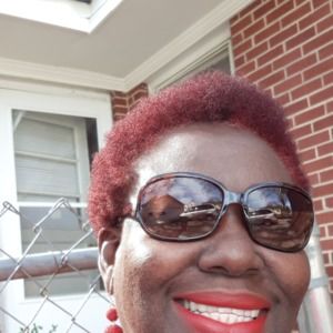 Meet your Posher, Paula